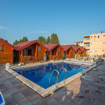 Apartments And Bungalow Casa Palma Ulcinj Exterior photo