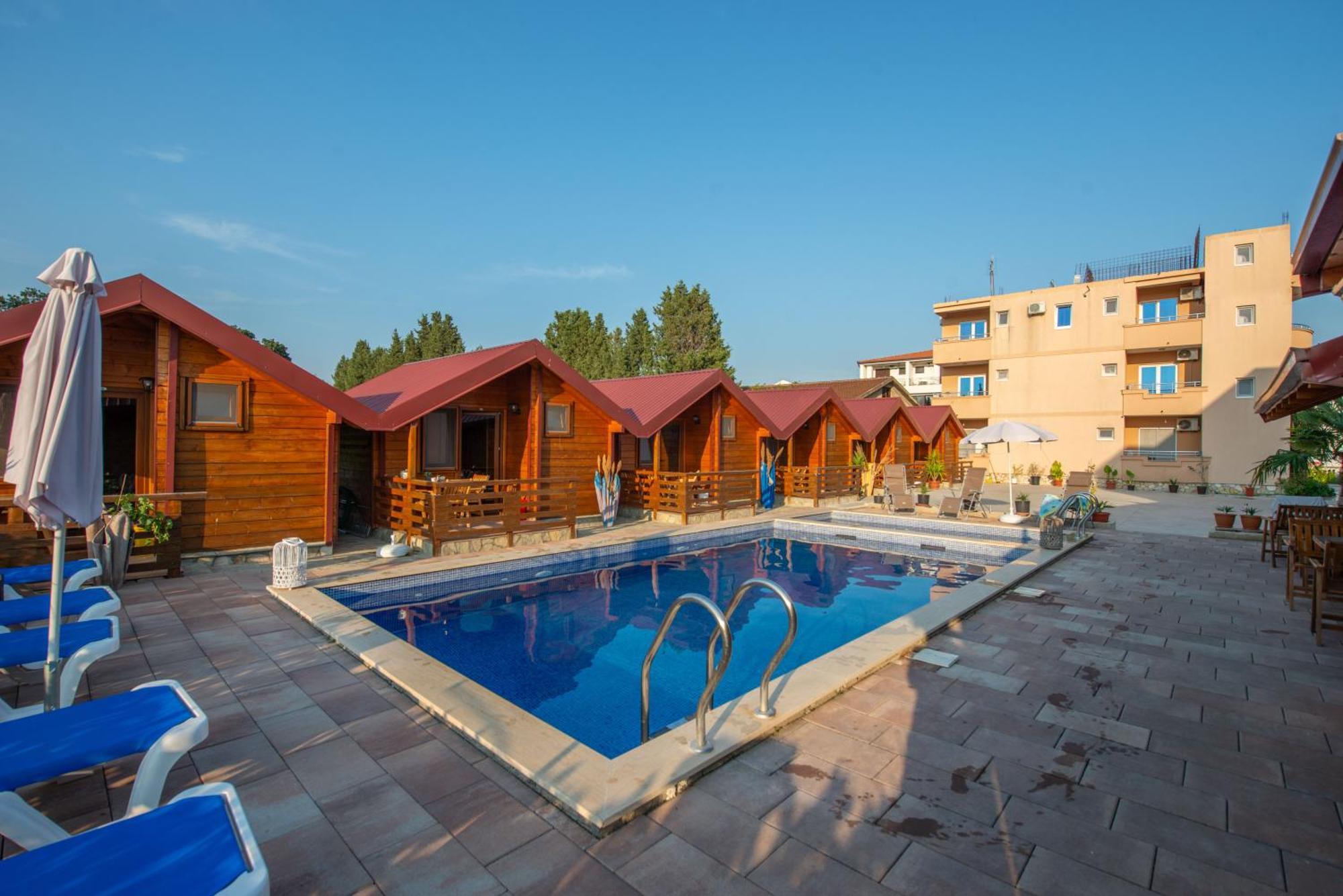 Apartments And Bungalow Casa Palma Ulcinj Exterior photo