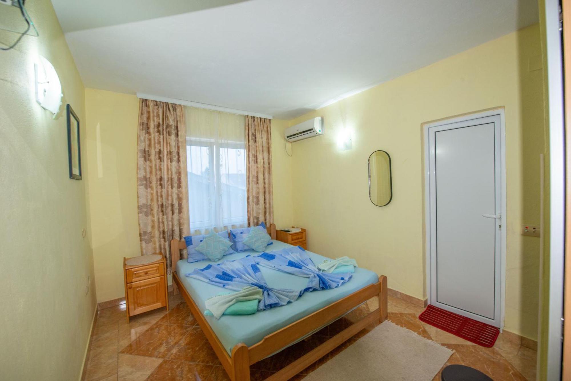 Apartments And Bungalow Casa Palma Ulcinj Exterior photo