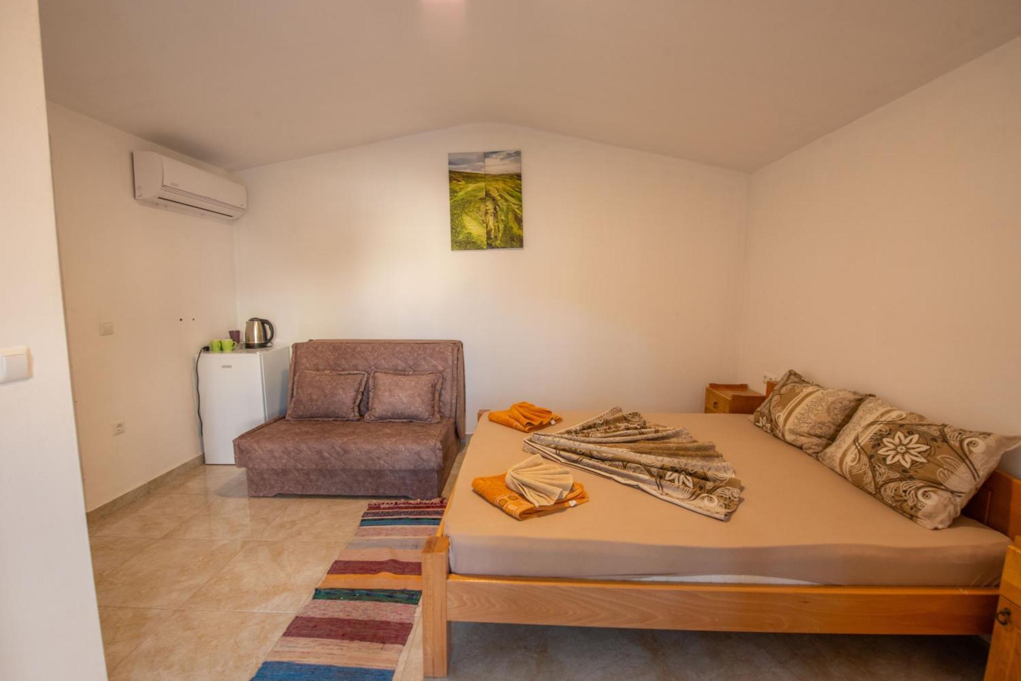Apartments And Bungalow Casa Palma Ulcinj Exterior photo