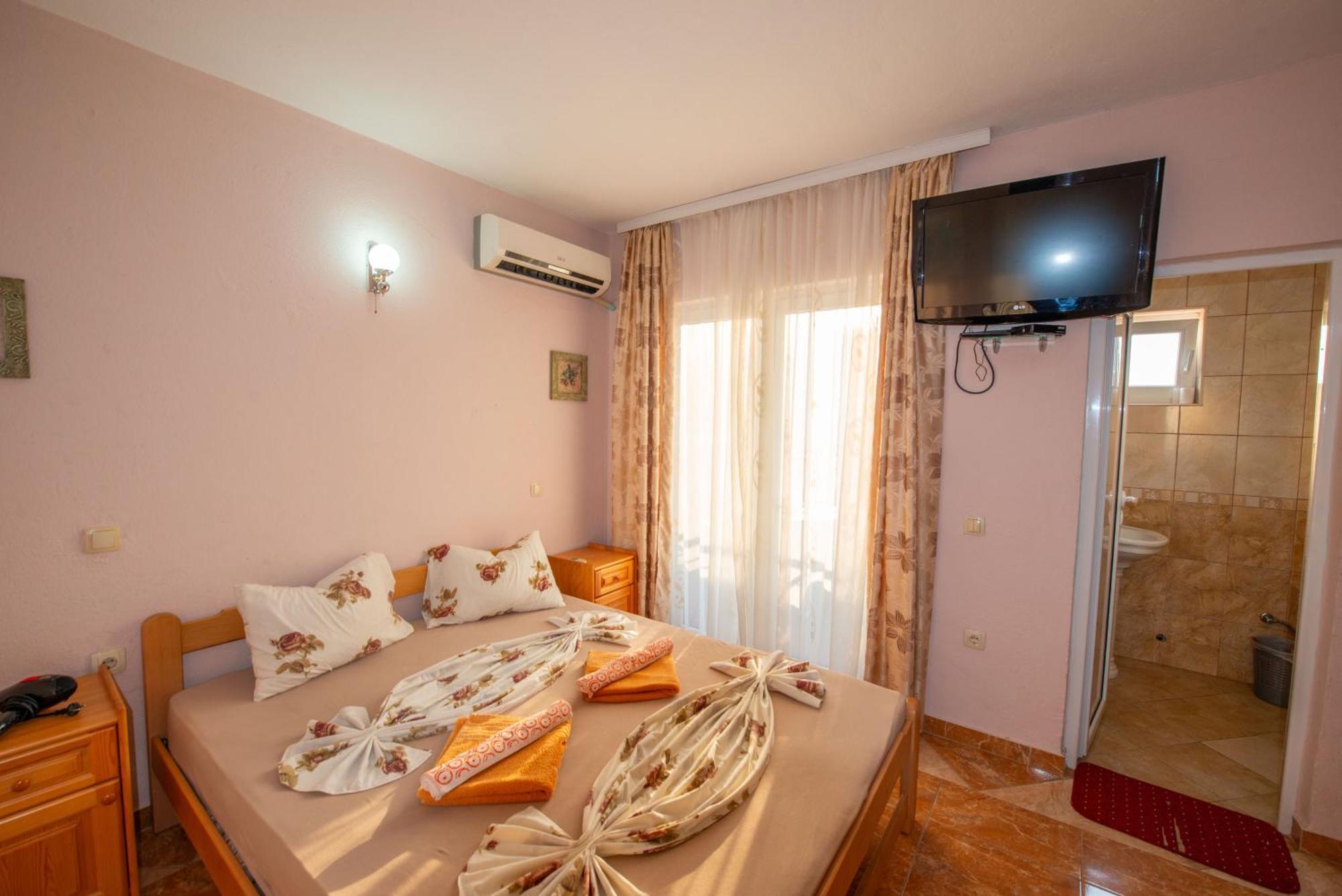 Apartments And Bungalow Casa Palma Ulcinj Room photo