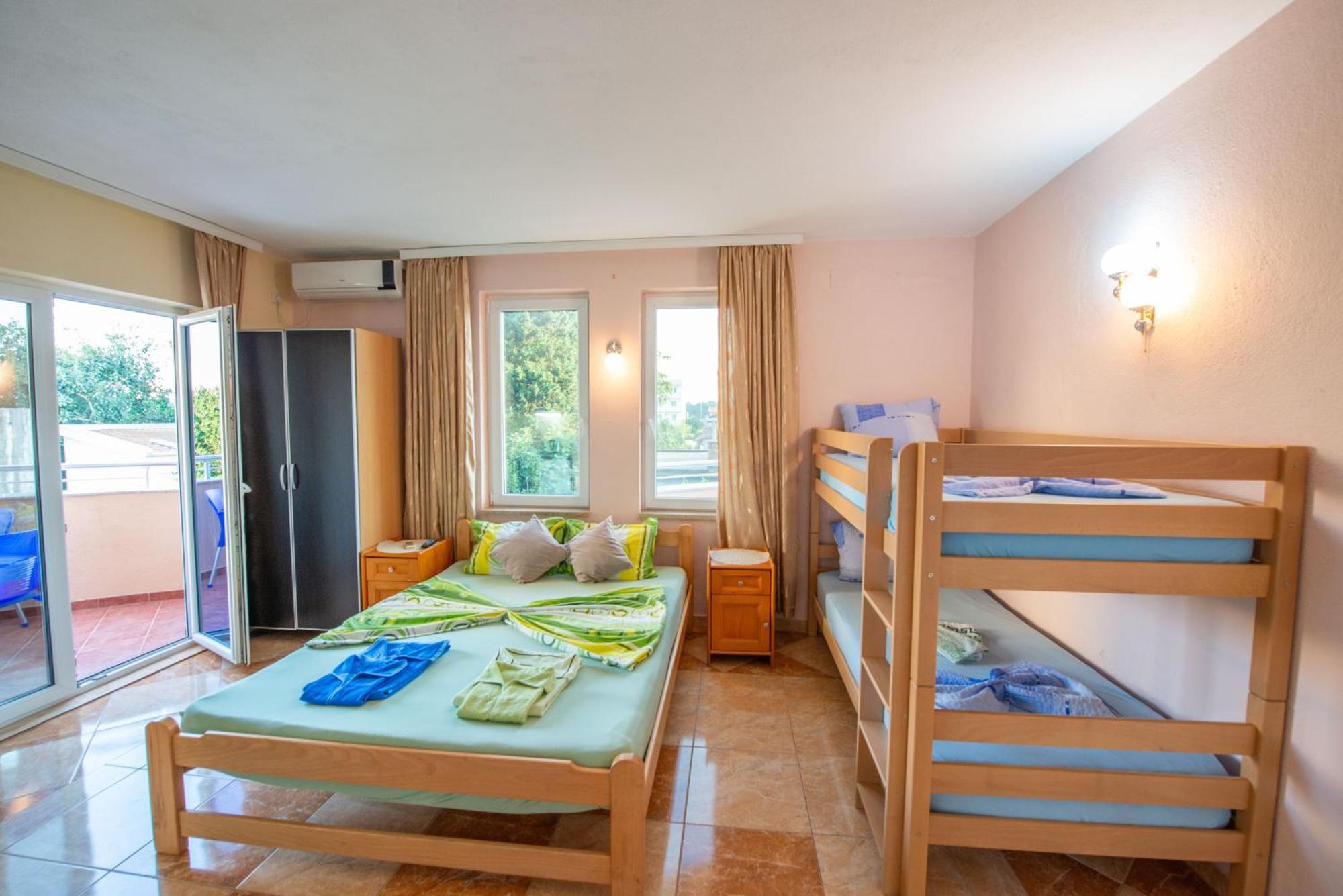 Apartments And Bungalow Casa Palma Ulcinj Room photo
